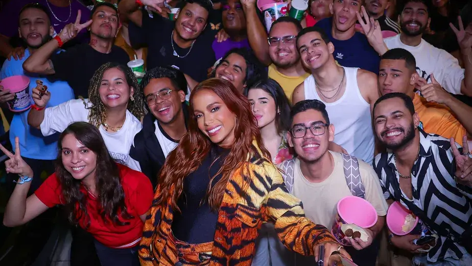 anitta-fãs