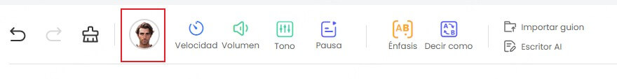 elegir persona y acento en Topmediai para pronunciar Español